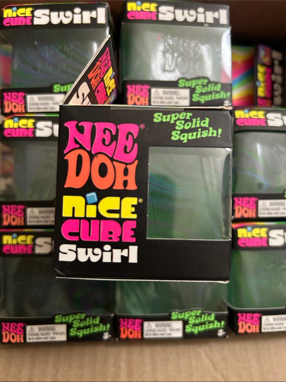 Needoh Nice Cube Swirl - Picture 3 of 4
